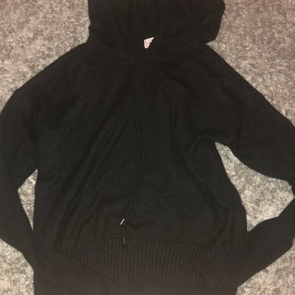 black sweater hoodie